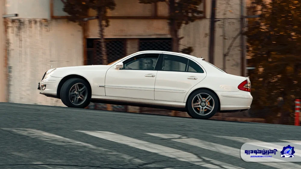مرسدس بنز E350 اتاق W211