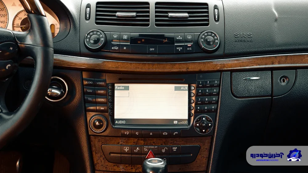 مرسدس بنز E350 اتاق W211