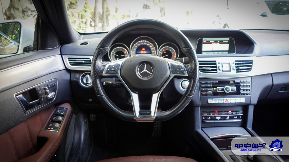 مرسدس بنز E200 مدل 2014 اتاق W212