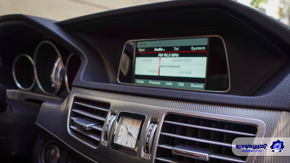 مرسدس بنز E200 مدل 2014 اتاق W212