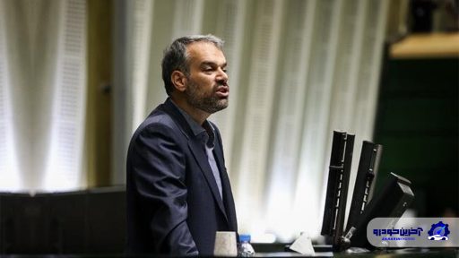 اگر به قیمت بنزین دست بزنیم مردم کف خیابان می آیند و اعتراض می کنند