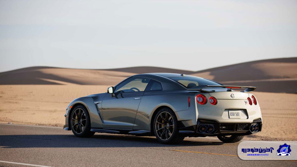 نمای جانبی نیسان GT-R مدل 2025
