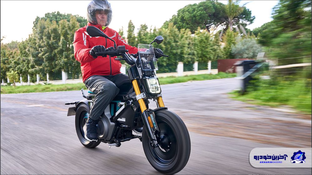 مشخصات BMW CE 02