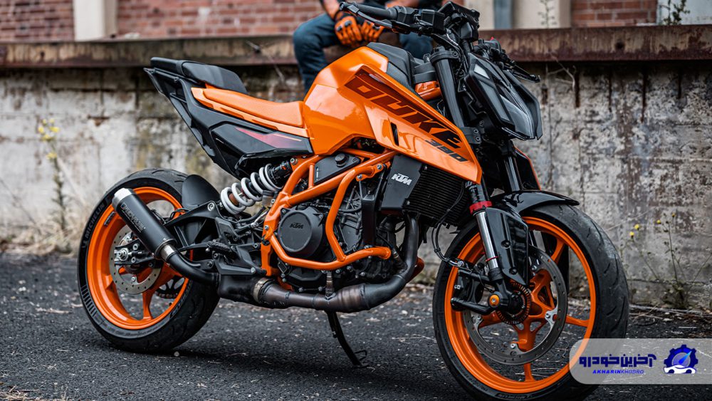 بررسی موتورسیکلت KTM 390 Duke مدل 2024