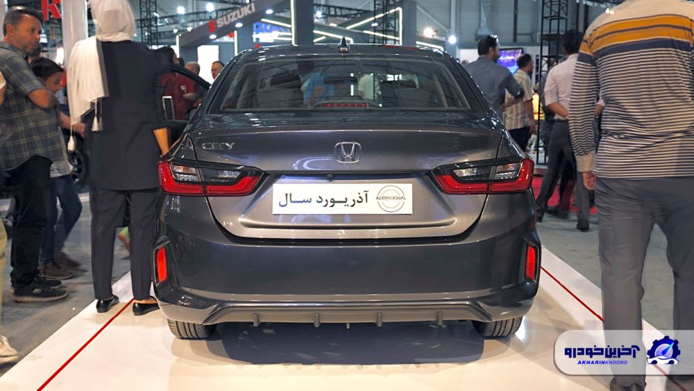 نمای پشت هوندا سیتی