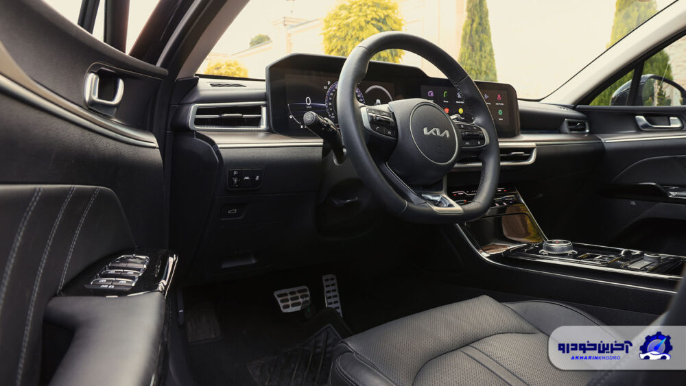 فضای راننده کیا K5 توربو