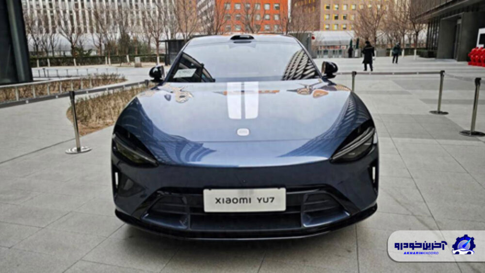  سدان SU7
