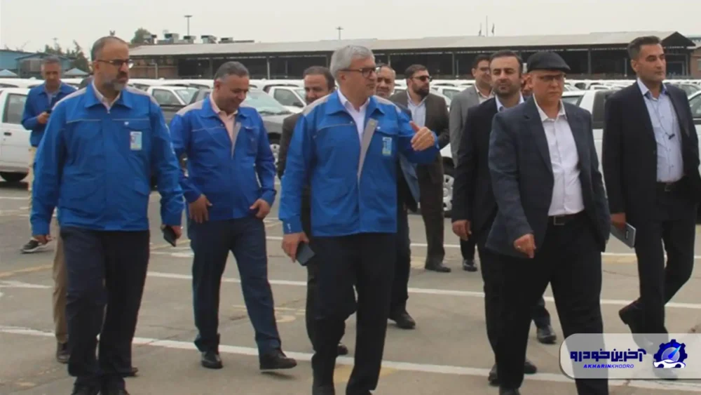 رئیس سازمان حمایت ؛ ایران خودرو اجازه فروش در بورس ندارد