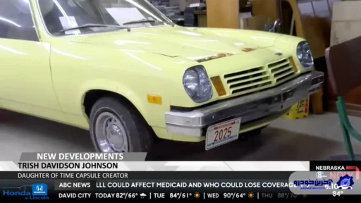 شورولت وگا مدل ۱۹۷۵ صفر کیلومتر پس از ۵۰ سال از بزرگ‌ترین کپسول زمان جهان خارج شد