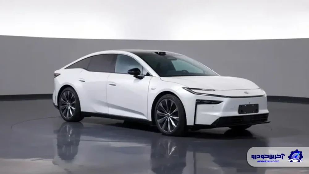 تویوتا bZ7 رونمایی شد؛ سدان برقی ۵.۱ متری با فناوری های هواوی و شیائومی