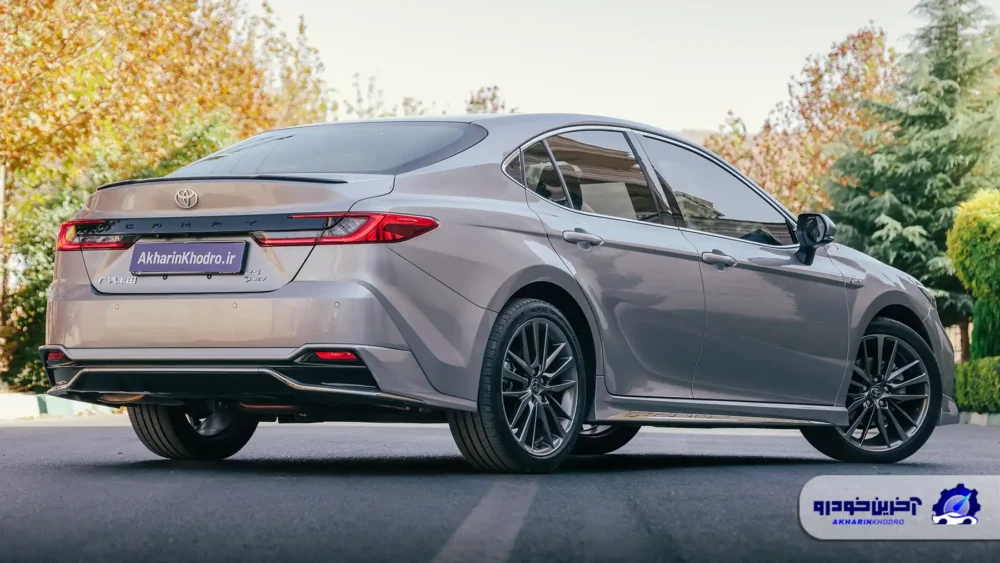 تست و بررسی سدان محبوب ژاپنی ؛ تویوتا کمری هایبرید