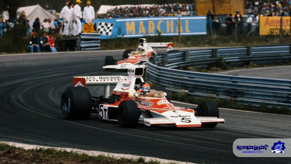 رانندگان: لاندو نوریس (Lando Norris) و اسکار پیاستری (Oscar Piastri)