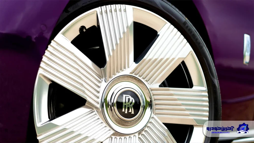 وقتی رولزرویس مجبور به تخفیف می شود! کاهش قیمت ۵۰۰۰ دلاری اسپکتر برقی برای جذب مشتری