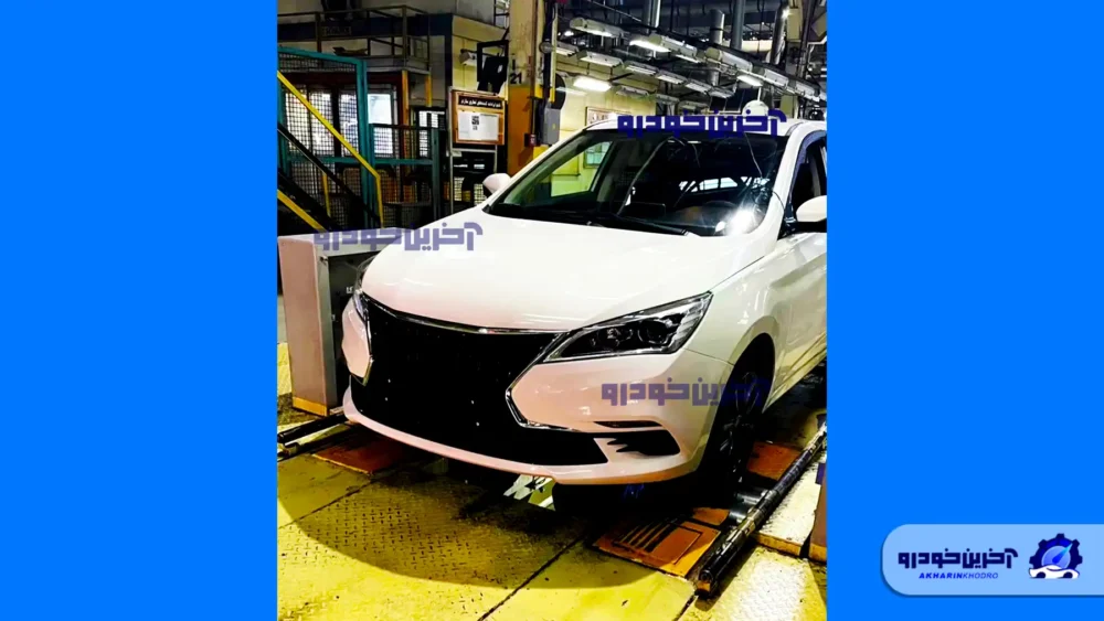 تولید اولین نمونه های محصول جدید ایران خودرو با لگوی جدید