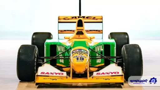 اولین خودروی برنده مسابقه مایکل شوماخر (Michael Schumacher) بنتون B192، در حراجی با قیمت 5,082,000 یورو فروخته شد.