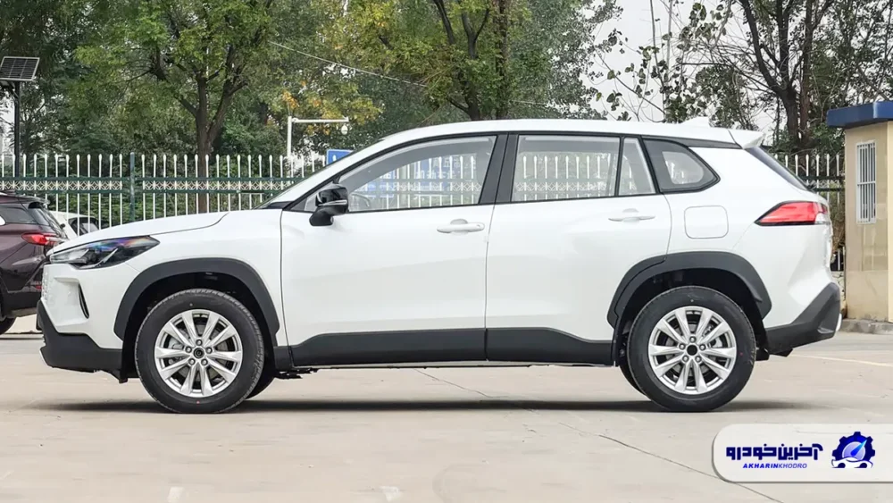 کرولا کراس جدید با ره نیاز ایستا به ایران آمد