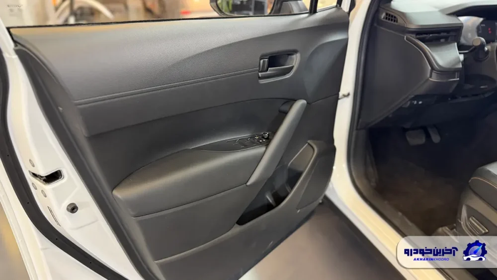 ویدیوی معرفی تویوتا کرولا کراس جدید فیس لیفت 2025