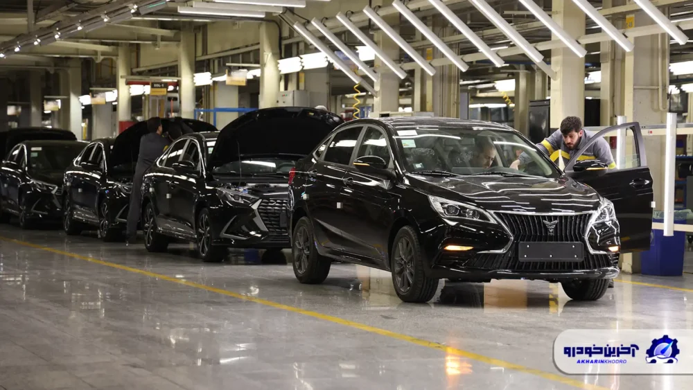 سدان ملی بهمن موتور و ایران خودرو پلاک ملی گرفت