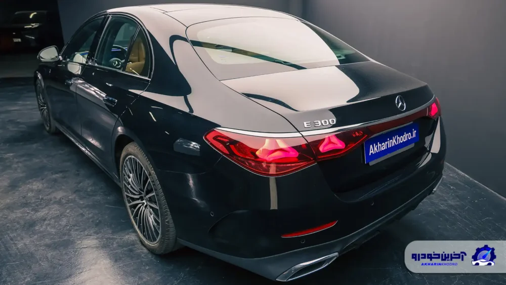 ویدیوی سدان جدید بنز در ایران ؛ E300 با مدل 2026 در بازار