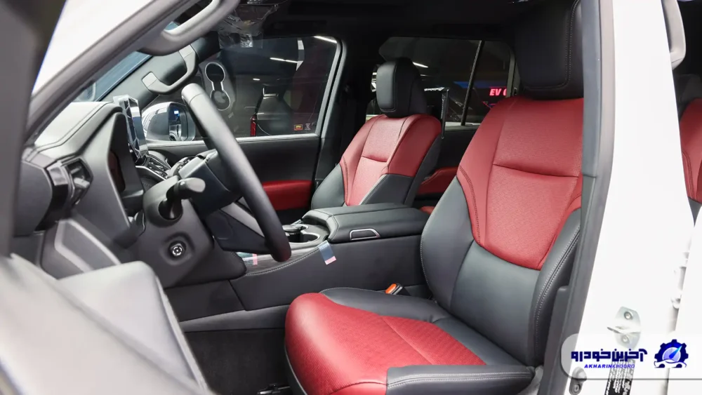 حضرت در لباس نو ؛ نگاهی به لندکروزر اتاق 300 فول با مدل 2025